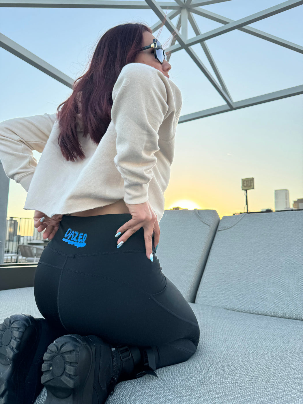 OG Logo Yoga Pant - Dazed Not Confused